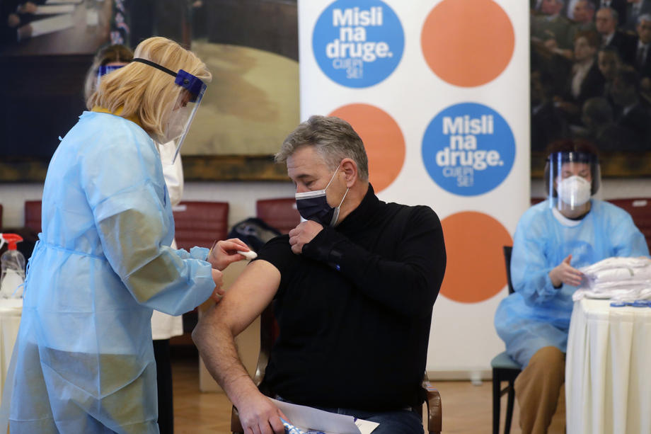 U Hrvatskoj: Vakcinisano više od 57.000 osoba